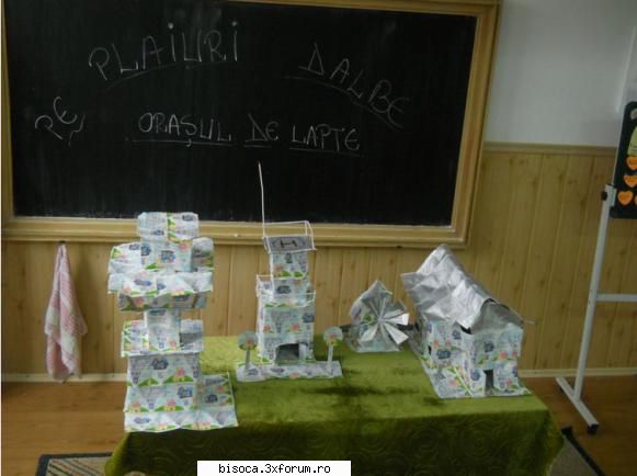 de pe plaiurile dalbe ale bisocii vă la o incursiune pe poteci line de munte și vă